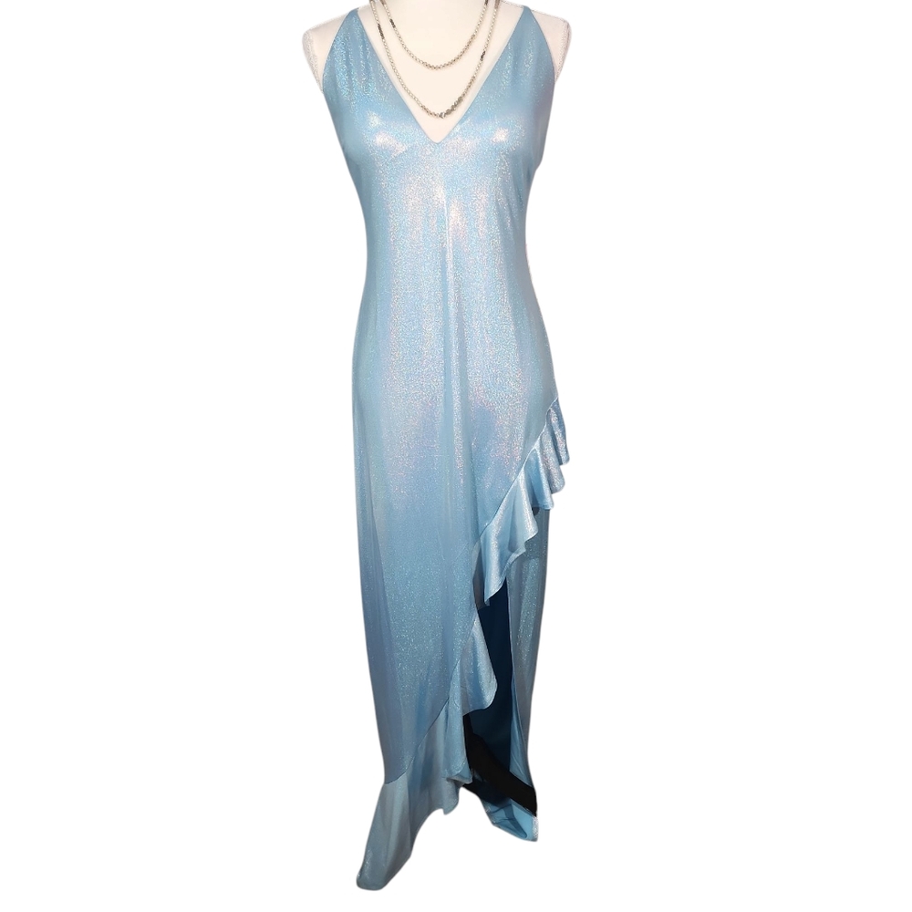 Social Couture Shimmering Blue Sleeveless Special Occasion Gown. 13/14